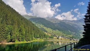 Via Spluga Etappe 4 - Lago di Isola