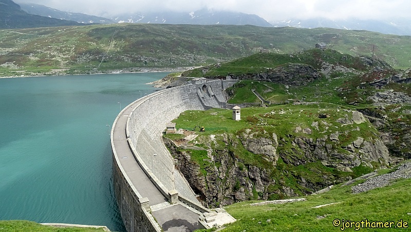 Via Spluga Etappe 3 - Staumauer