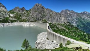 Albigna Stausee Staumauer