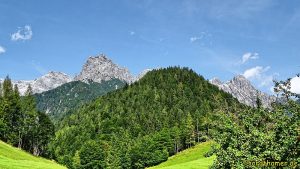 Kitzbüheler Alpen von der Jausenstation Grieseltal aus
