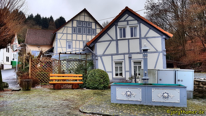 Fachwerkhäuschen in Finsternthal