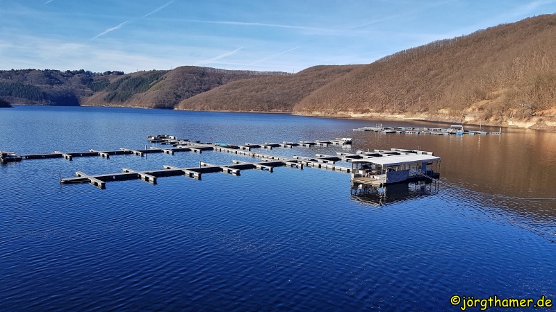 Wandern um den Rursee - Bootsanleger