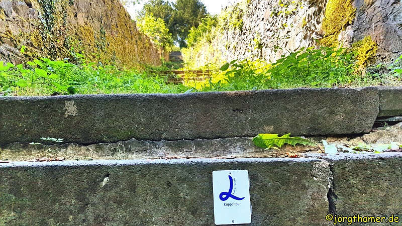 Küppeltour Wegemarkierung an Treppe
