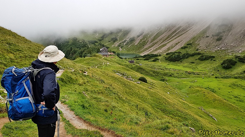 Grenzgänger Wanderweg Etappenziel Landsberger Hütte