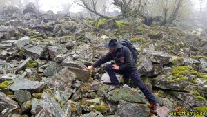 Ranger Oliver erklärt die Blocksteinhalde