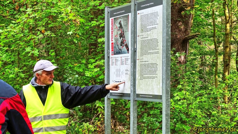 Gerhard Graumann führt Gäste auf der Insel Usedom