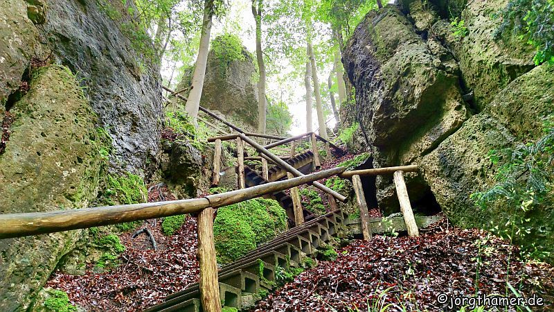 Felsensteig zur Burg Gößweinstein