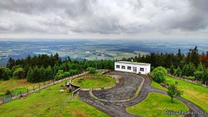 Weitblick vom Tillenberg-Turm