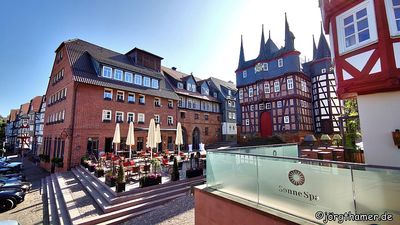Hotel "Die Sonne Frankenberg" und Rathaus