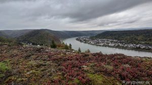 Blick von der Marksburg ins Mittelrheintal