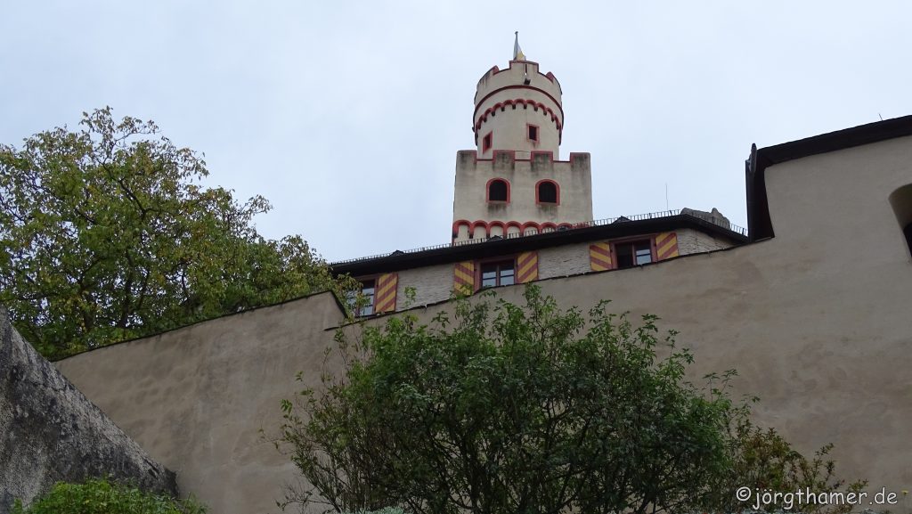 Wandern am Mittelrhein - Marksburg bei Braubach