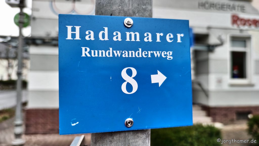 Wegemarkierung Rundwanderweg 8 bei Hadamar
