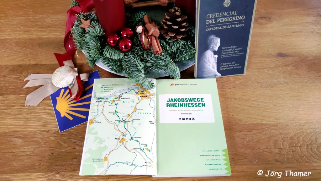 Jakobswege Rheinhessen Buch aufgeschlagen