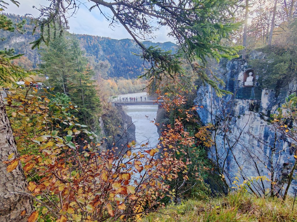 Maximilian-Steg über dem Lechfall bei Füssen