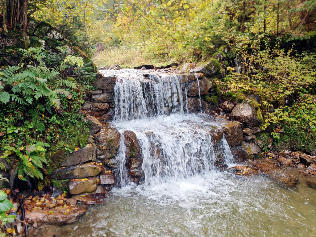 Der Steinebach in der Höllschlucht