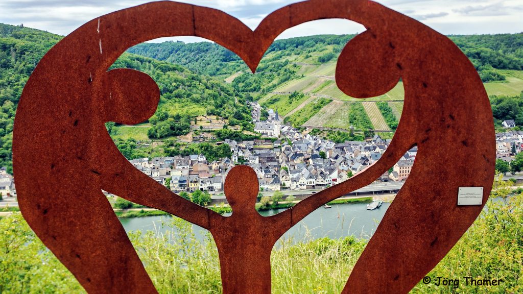 Herz mit Blick auf Briedel