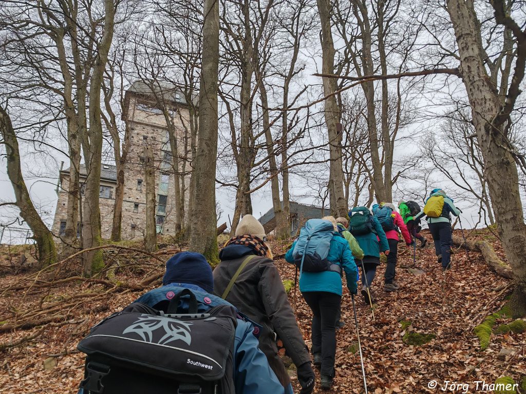 Wanderer an der Hallgarter Zange