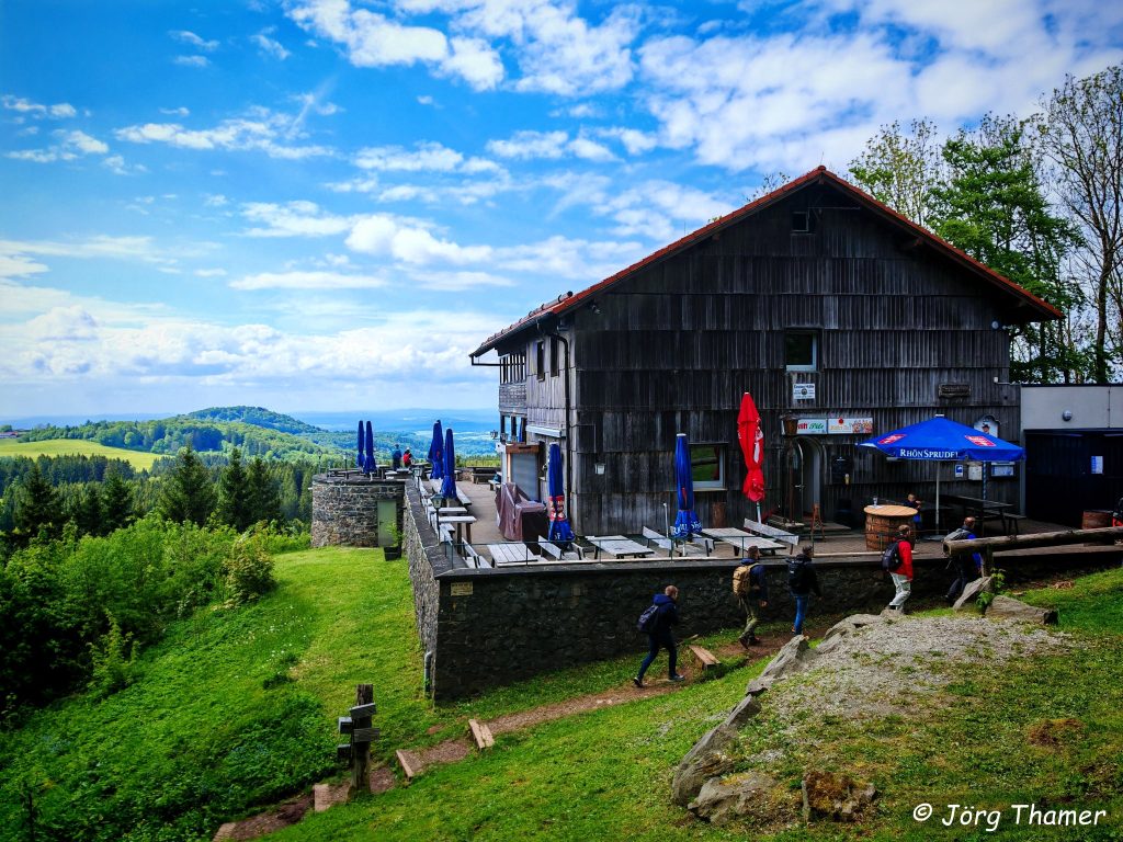 Premiumwanderweg Hochrhöner - die Enzianhütte