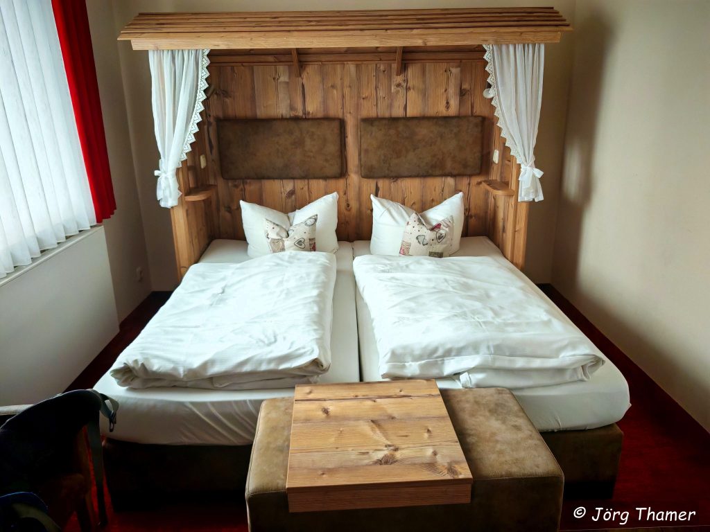 In der Schutzhütte schlafen