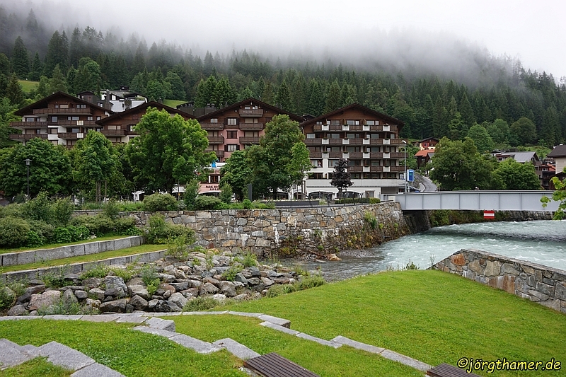 Heimatkunde in Graubünden – Saas und das Museum Nutli Hüschi!